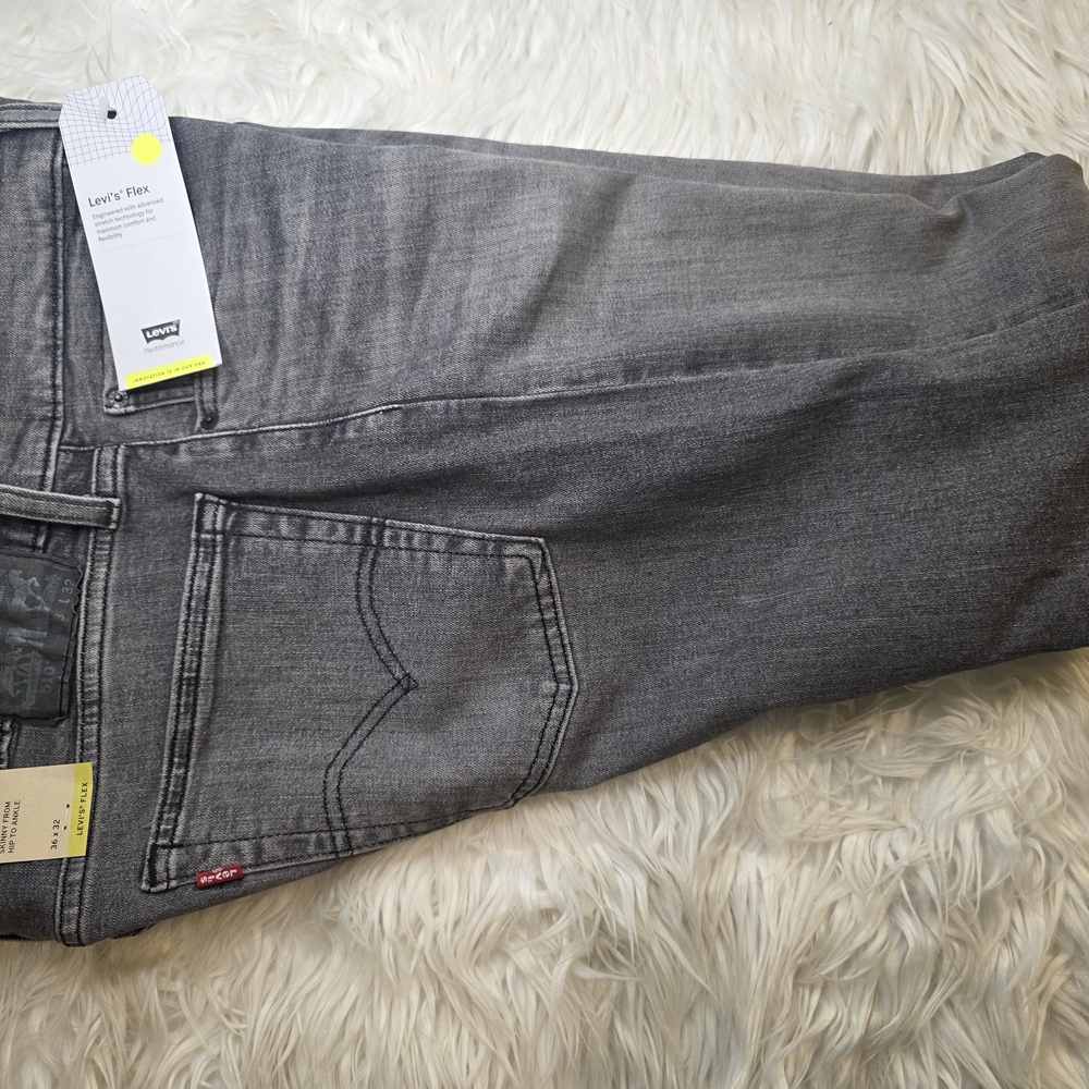 Levi's Gray Relaxed Men Jeans